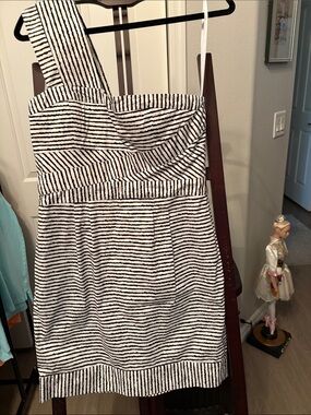 BCBGMaxAzria Black and White Striped Trim dress, one shoulder exposed